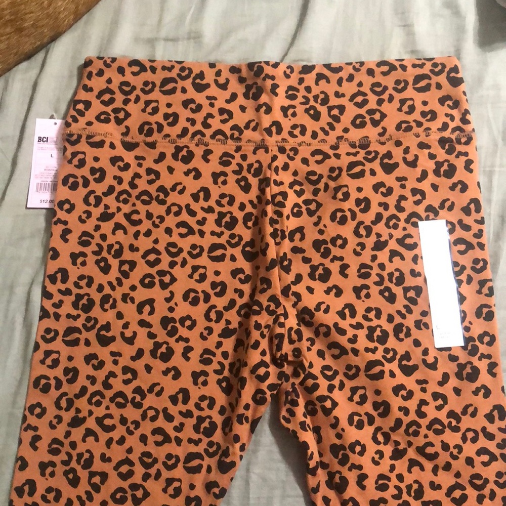 NWT leopard print leggings